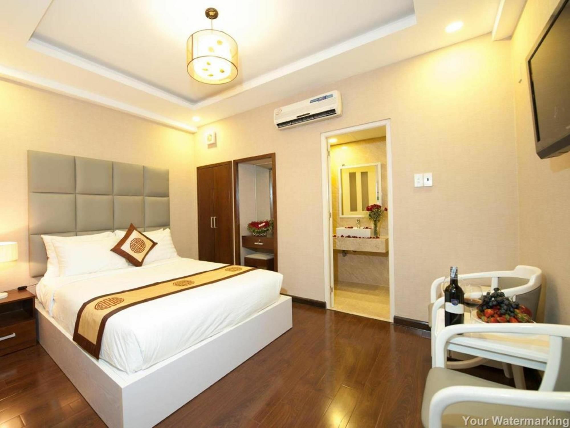 Khách sạn Ace - Bến Thành 3*